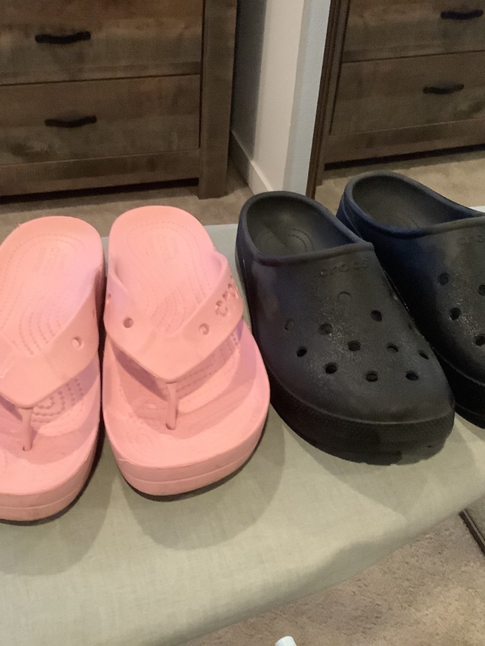 2 pairs crocs